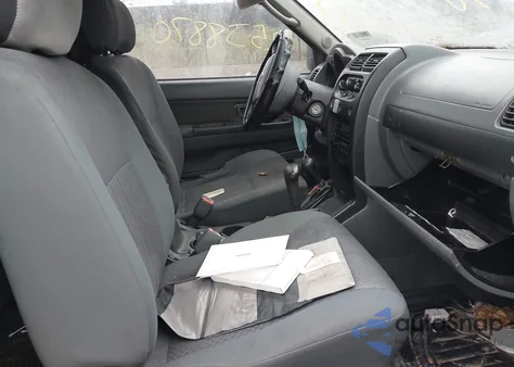 2003 Nissan Xterra Xe z USA, uszkodzony, nr VIN 5N1ED28Y13C645657